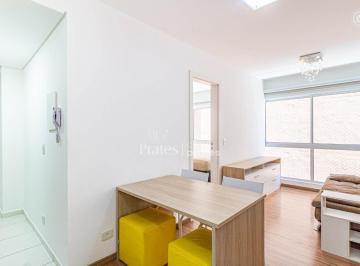 Sala de estar · Apartamento à venda - no Centro