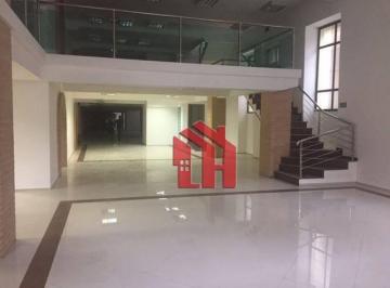 f5252a33e3a64bdd2829aa0d35233abdd936971b · Prédio com 3 andares, Reformado, com vagas de estacionamento, Centro, Santos/SP