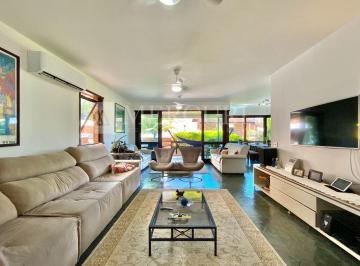 d0acedbe7cd95fd9f2225bb9778b71ae2270d24e · Casa no Guarujá, Condomínio Fechado, 4 Quartos, Sendo 1 Suíte e Sacada com Vista Mar - Mercuri Imóve