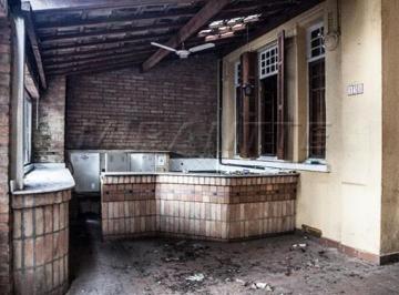 4fbd3213c62290d5587c81eca254c81d.jpg · Sobrado de 350m²