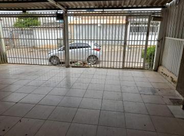 Casa de 3 quartos, Recanto das Emas · VENDE CASA RECANTO DAS EMAS, QD 406, COM 03 QUARTOS SENDO 01 SUITE.