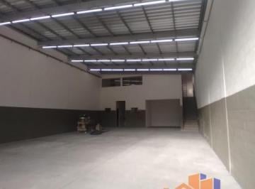 l2346a.jpg · Salão comercial com 320m² para locação