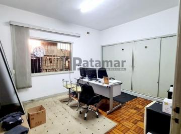 Casa · 350m² · 4 Quartos · 6 Vagas · Casa à venda na região do Butantã