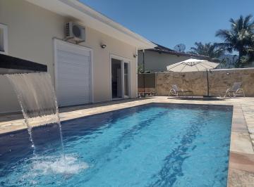 Casa de 4 quartos, Ubatuba · casa em condominio fechado alto padrão