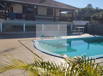 Casa · 315m² · 4 Quartos · 5 Vagas · Sobrado em Jardim Brasil  -  Caraguatatuba