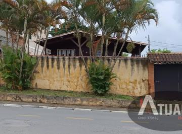 Casa · 570m² · 3 Quartos · 11 Vagas · Casa com 3 dormitórios em Terra preta/Mairiporã - R$ 800 mil