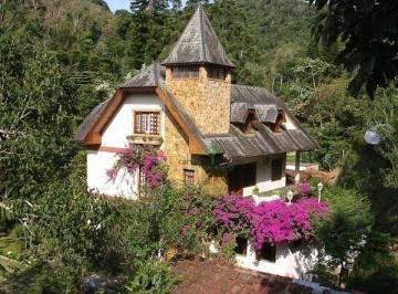 0acd781f450dae99980c82385797c177bdd0bd62 · Casa à venda, 850 m² por R$ 2.980.000,00 - Albuquerque - Teresópolis/RJ