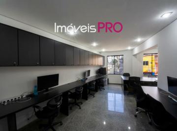 Comercial · 30m² · Sala com 30 metros mesas e cadeiras comerciais para escritório ou até 16 pessoas com ar condicionado
