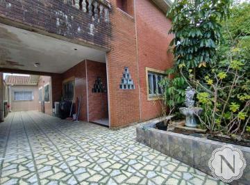 Casa · 206m² · 5 Quartos · 2 Vagas · Sobrado à venda com 5 quartos no bairro Corumbá 