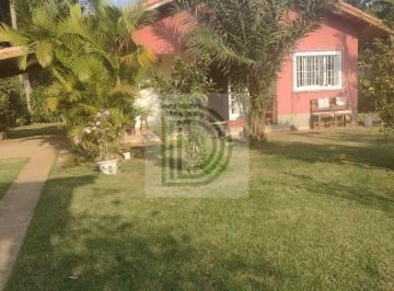 Casa · 170m² · 3 Quartos · 1 Vaga · Casa em meio a natureza a venda.