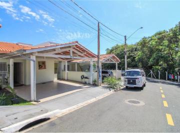 Casa · 112m² · 3 Quartos · Casa com 3 quartos a venda, por apenas R$385.000,00