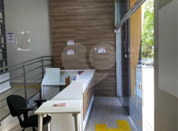 Área de Serviço · Prédio inteiro à venda em Chácara seis de outubro - SP