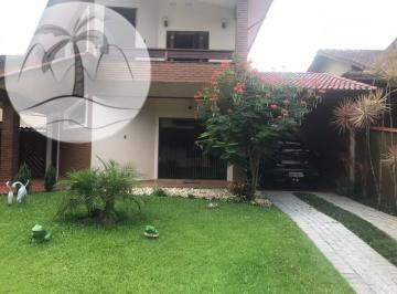 Foto 01 · Sobrado grande em condomínio fechado no Centro de Bertioga com Piscina