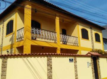 Casa · 260m² · 4 Quartos · 2 Vagas · Casa à venda - em Taquara