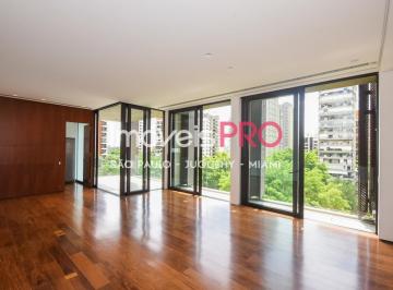 Apartamento · 145m² · 2 Quartos · 3 Vagas · Apartamento com projeto único e moderno, localizado no coração da Vila Nova Conceição