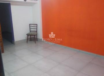 Casa · 208m² · 3 Quartos · 2 Vagas · Sobrado frontal na região da Vila Ré