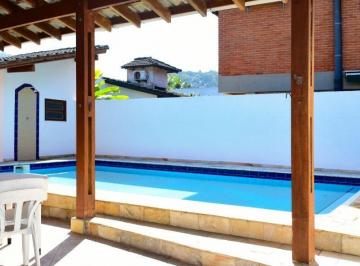 Casa · 280m² · 3 Quartos · 2 Vagas · Casa térrea à venda no Jardim Albamar em Guarujá.