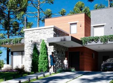 401294_iqub7P8R675g1312Ys9_40129463ca9b63aa573.jpg · Casa no bairro Centro
