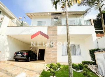 Casa · 200m² · 5 Quartos · 4 Vagas · Casa de condomínio em   Estrada do Itapeti, 100 - Parque Residencial Itapeti - Mogi das Cruzes/SP