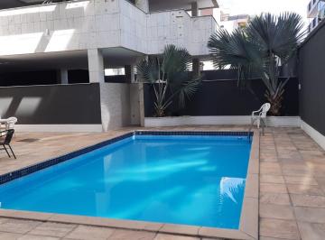 Apartamento de 4 quartos, Cabo Frio · Apartamento Quadra da Praia Forte c/ 4 Qtos. à Venda
