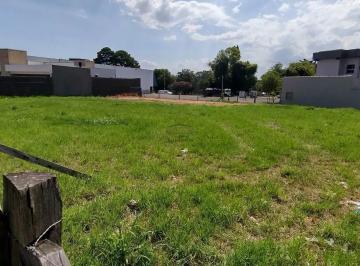 Terreno · 1306m² · Terreno plano com 1.306m² no Lago Azul