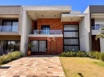 Casa · 227m² · 4 Quartos · 4 Vagas · Sobrado à venda, com 4 quartos/dormitórios, 2 vagas/box, no condomínio Blue, Xangri-Lá/RS