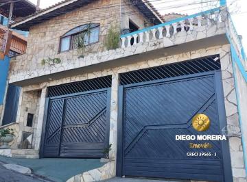 Casa · 267m² · 4 Quartos · 2 Vagas · Linda casa escriturada à venda em Terra Preta com excelente vista
