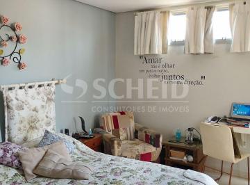 Casa · 100m² · 3 Quartos · 2 Vagas · Sobrado três dormitórios sendo um suíte e duas vagas.