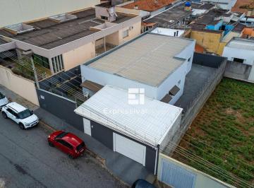 f3154cb61f37bd084db93d50fe53500da303d1f7 · Casa com 4 dormitórios à venda, 243 m² por R$ 850.000,00 - Vila Brasileira - Itatiba/SP