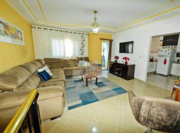 Casa · 248m² · 3 Quartos · 4 Vagas · Sobrado com 3 Quartos para Alugar, 248m² - Jardim Utinga, Santo André/SP.