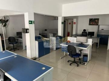 Casa · 231m² · 1 Quarto · 2 Vagas · Casa Comercial para Comprar, 231m² - Bairro Barcelona, São Caetano do Sul/SP.