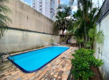 Casa · 318m² · 3 Quartos · 4 Vagas · Sobrado com 3 Suítes para Comprar, 318m² - Bairro Jardim, Santo André/SP.