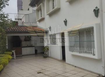 Quintal · Sobrado Comercial para Alugar, 300m² - Centro de Santo André/SP.