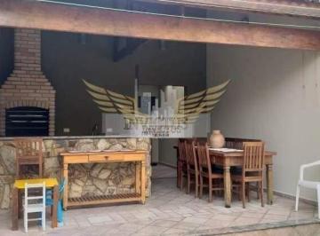Casa · 312m² · 4 Quartos · 3 Vagas · Sobrado com 4 Quartos para Comprar, 312m² - Vila Alzira, Santo André/SP.