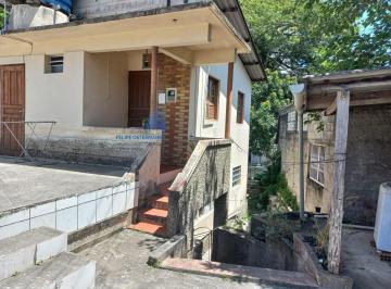 Casa · 102m² · 5 Quartos · Casa de alvenaria, Escritura pública, bairro Agronômica/Florianópolis