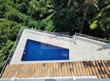Casa · 280m² · 4 Quartos · 3 Vagas · Casa com 4 dormitórios sendo 2 suítes e com vista para o mar