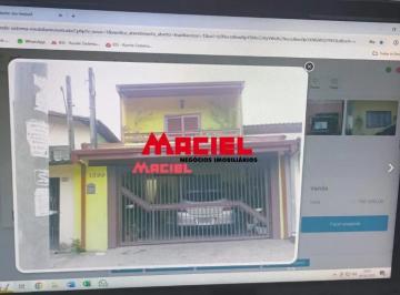 Casa · 125m² · 4 Quartos · 2 Vagas · Casa sobrado no Bosque Eucalíptos, ótima localização