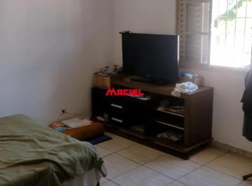 Casa · 130m² · 3 Quartos · 3 Vagas · Casa 3 dormitórios no Centro