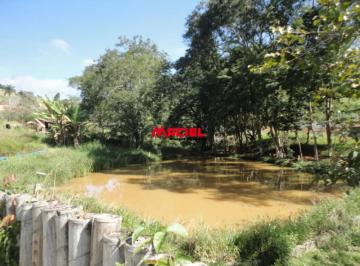 Rural · 200m² · 3 Quartos · 10 Vagas · Rural Fazenda, Sítio e Chácara em Jambeiro