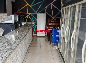 Comercial · 36m² · QUER EMPREENDER? AQUI ESTÁ O PONTO QUE VOCÊ PROCURA,COM TODA ESTRUTURA PARA LANCHONETE!