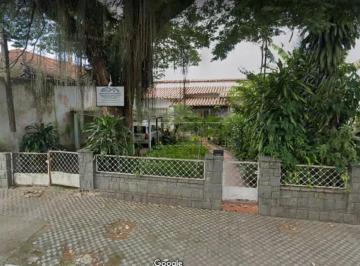 sao-jose-dos-campos-casa-padrao-vila-maria-25-11-2022_17-03-53-0.webp · Casa térrea com 03 quartos - necessita reforma