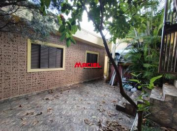 Casa · 161m² · 5 Quartos · 1 Vaga · Lote inteiro Jd. Satélite