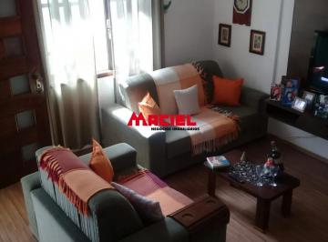 Casa · 180m² · 3 Quartos · 2 Vagas · Belo sobrado no Altos da Vila Paiva - 3 quartos / 1 suíte / 2 vagas