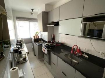 Foto 01 · Apartamento de 2 quartos com suíte e vaga de garagem no Anil, Rio de Janeiro-RJ: 55m² de conforto e 