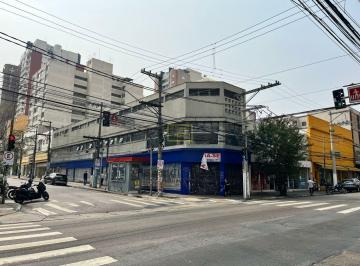 Comercial · 750m² · 1 Vaga · Loja de Esquina na Teodoro Sampaio próximo do Metrô Faria Lima