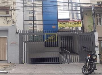 Comercial · 450m² · 9 Vagas · Prédio comercial para locação na Santa Cecília