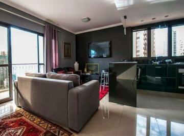 Apartamento · 142m² · 2 Quartos · 3 Vagas · Tríplex mobiliado para venda em Moema
