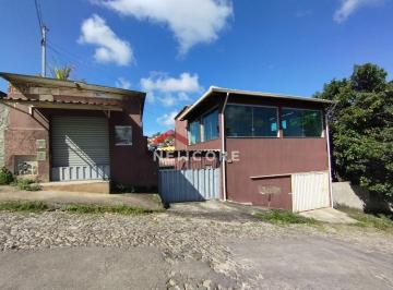 Casa · 220m² · 3 Quartos · 2 Vagas · Casa em Rua Francisco Pereira da Silva - Veneza - Ribeirão das Neves/MG