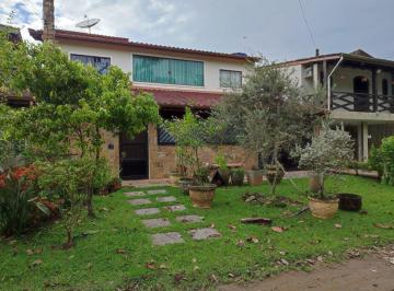 Casa de 4 quartos, Caraguatatuba · Sobrado charmoso a venda - Delfim Verde - Caraguatatuba - SP