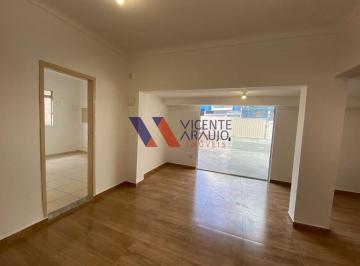 Comercial · 100m² · 4 Quartos · 10 Vagas · Casa comercial, com localização central, disponível para alugar em Betim.